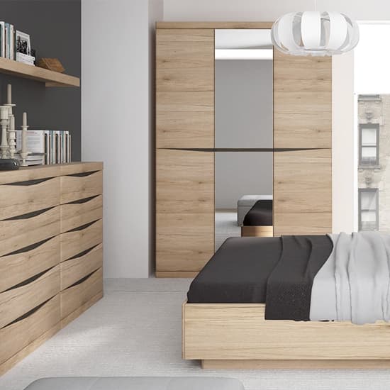 Kenstoga Mirrored Wooden 3 Doors Wardrobe In Grained Oak
