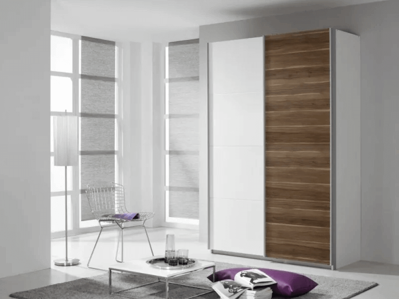 Quadra 2 Door Sliding Wardrobe in White and Oak - W 136cm