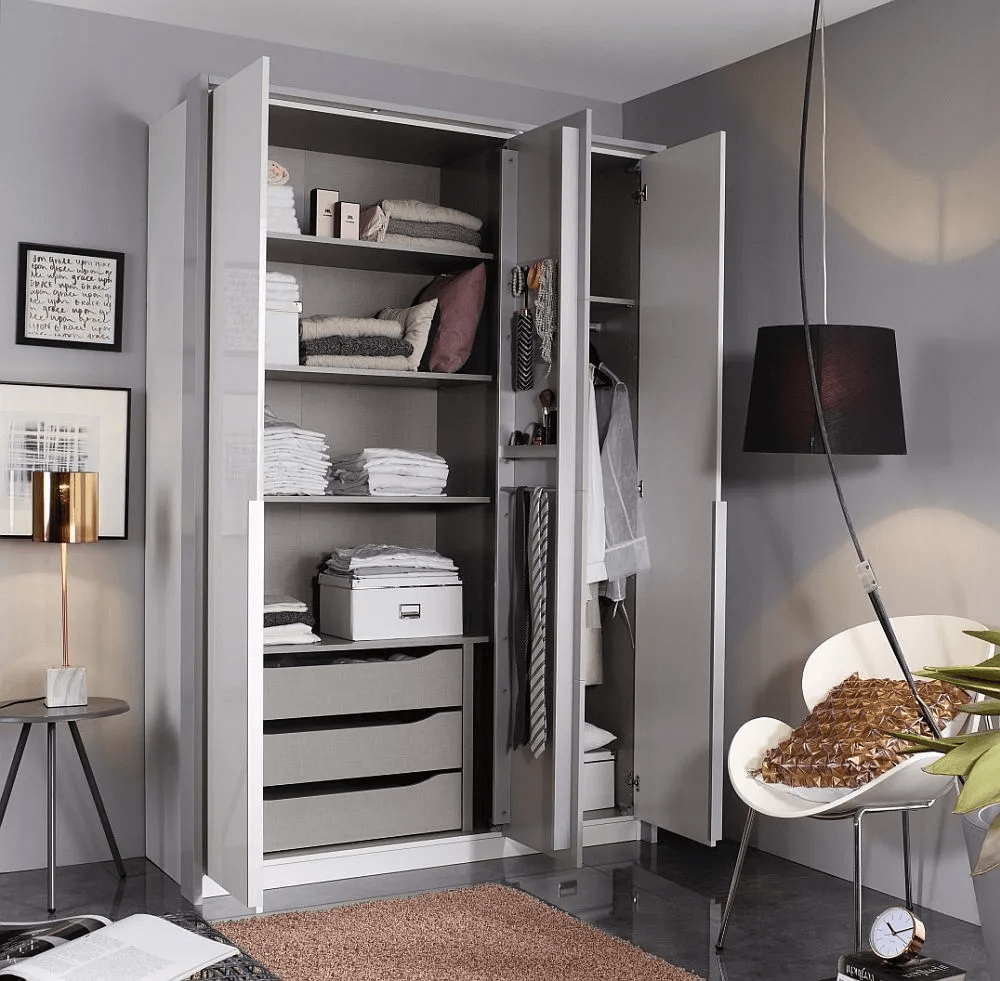 Bellezza 3 Door Wardrobe in White and Silk Grey - W 141cm